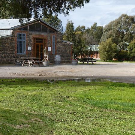 Summerfield Winery And Accommodation Pyrenees Ngoại thất bức ảnh