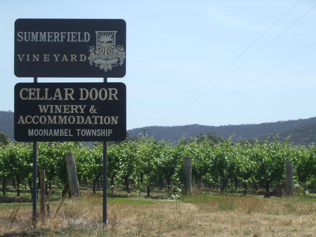 Summerfield Winery And Accommodation Pyrenees Ngoại thất bức ảnh